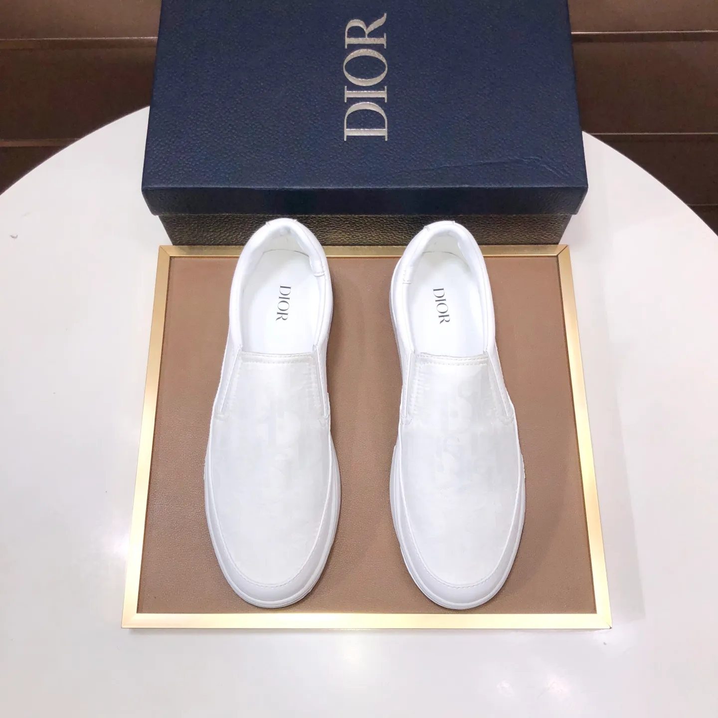 Men's shoes💰420💰【Dior】Official website global debut 🔝The latest masterpiece of high-end men's shoes brand: original special cloth fabric imported from Italy + imported sheepskin lining🔥Original toe-cap rubber outsole Soft and comfortable, making walking more convenient and comfortable! Size: 38-44 (45 can be customized)